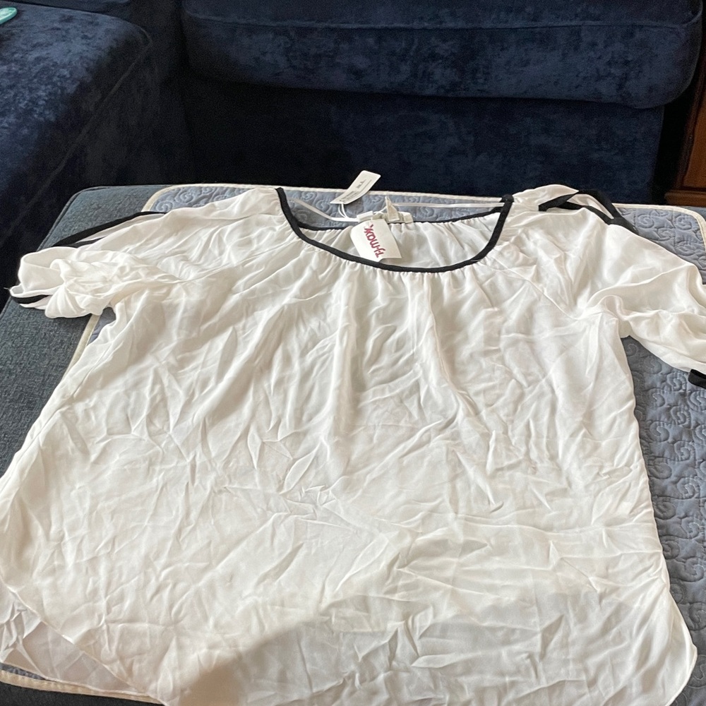 Spense White Blouse with Black Trim
